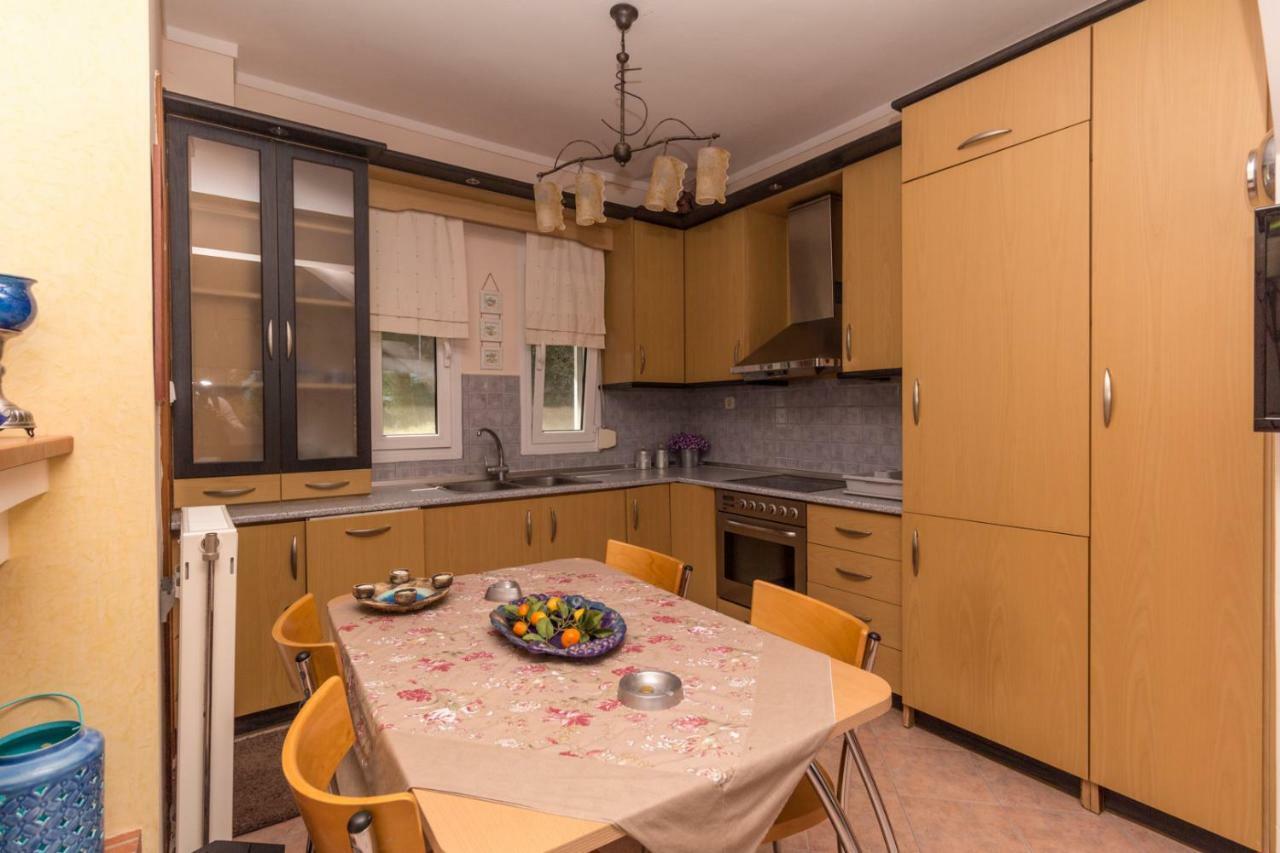 Kyrana Apartments Paliouri Eksteriør billede